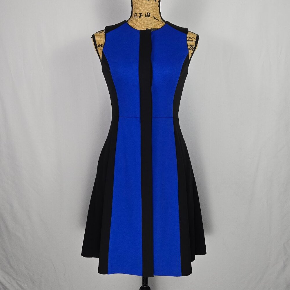 Vince Camuto Blue Black Colorblock Fit & Flare Dress‎ Sz 2 Sleeveless Minimalist